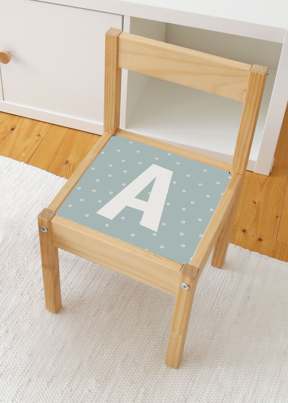 klebefolie ikea laett kinderstuhl alfabet salbei 1