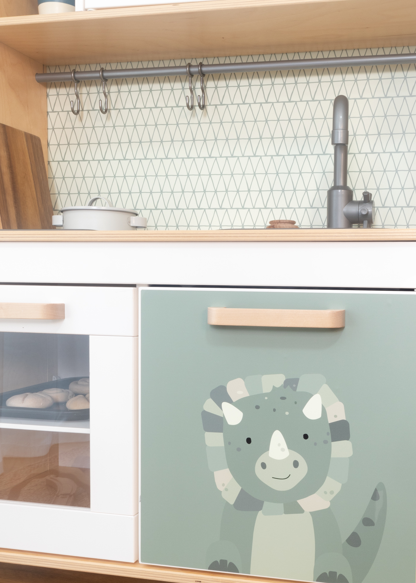 Wiederablösbare Dekofolie für IKEA Küchenmöbel mit Dinosaurier Motiv Einfach zu handhabende Folie, die für kreative Gestaltungsideen geeignet ist. Dino