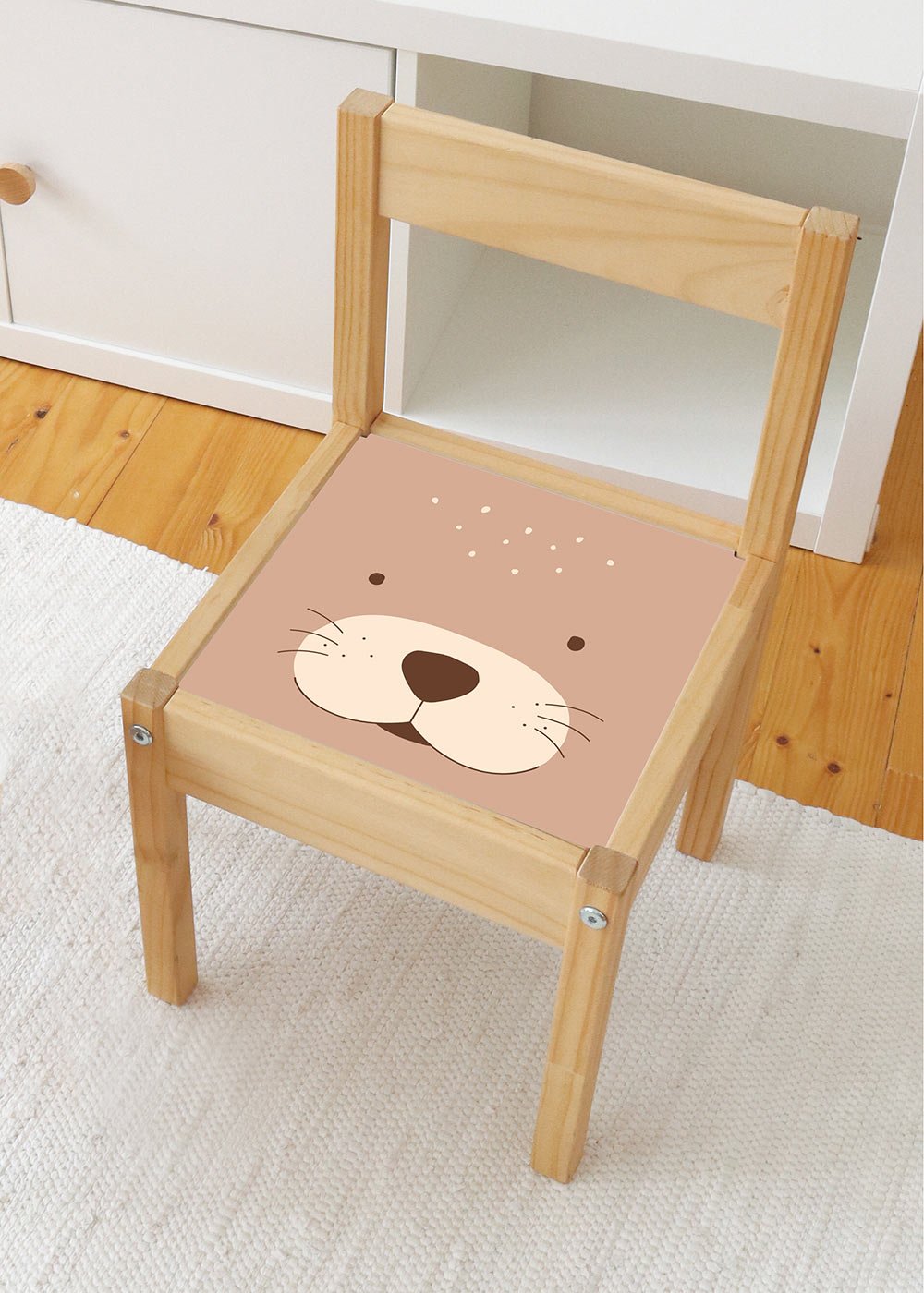 klebefolie ikea laett kinderstuhl tierig otter 1
