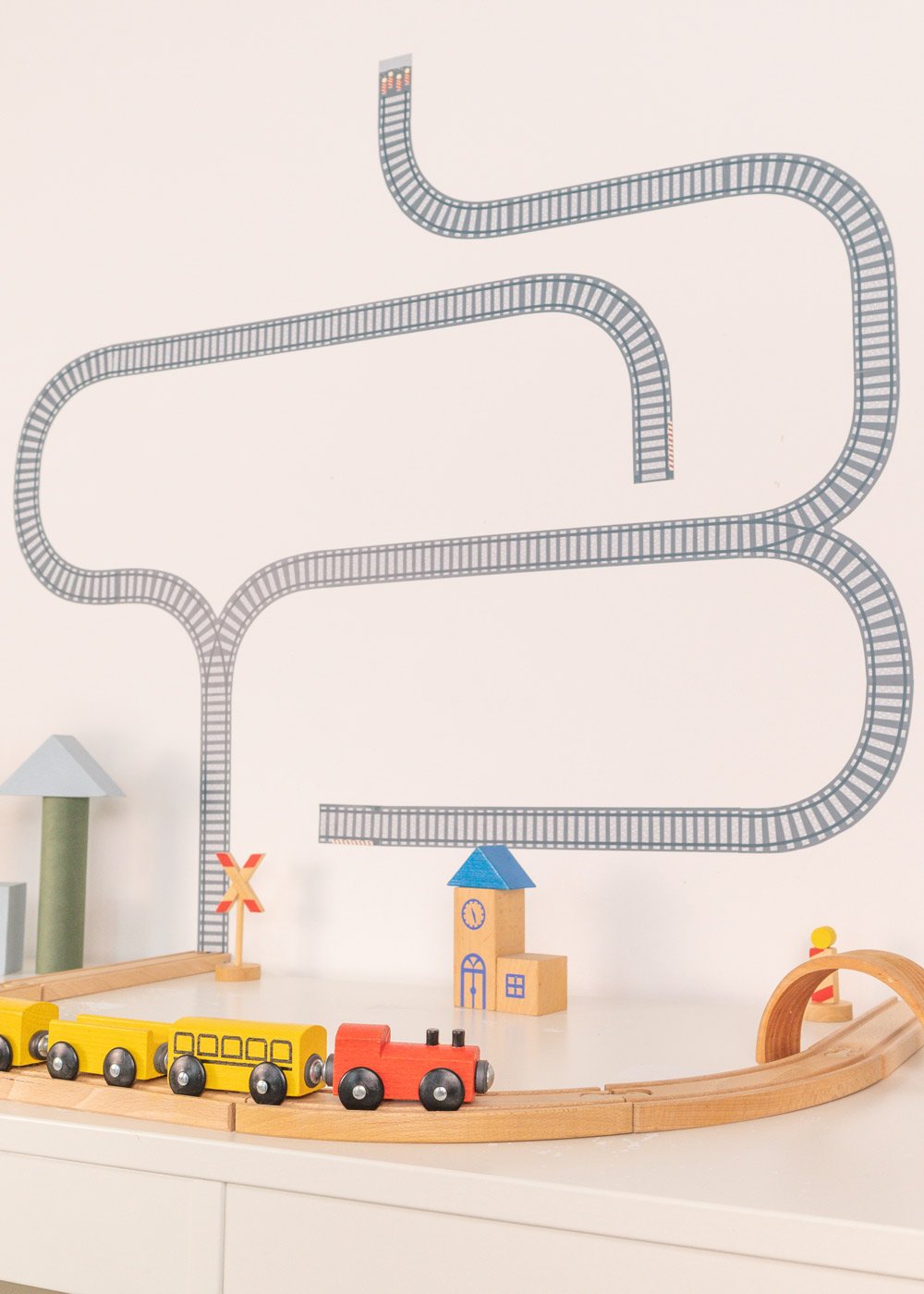 Klebefolie Kinderzimmer DIY für Ikea Spieltisch Klebefolie Kinderzimmer DIY für Ikea Spieltisch