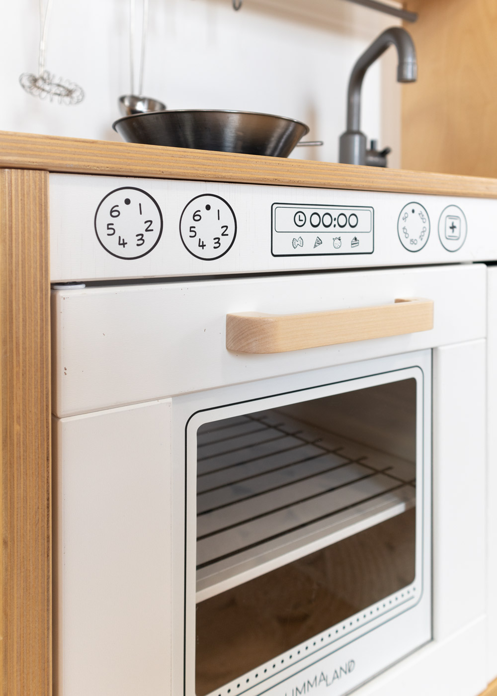 klebefolie ikea duktig kinderkueche koekset weiss 04
