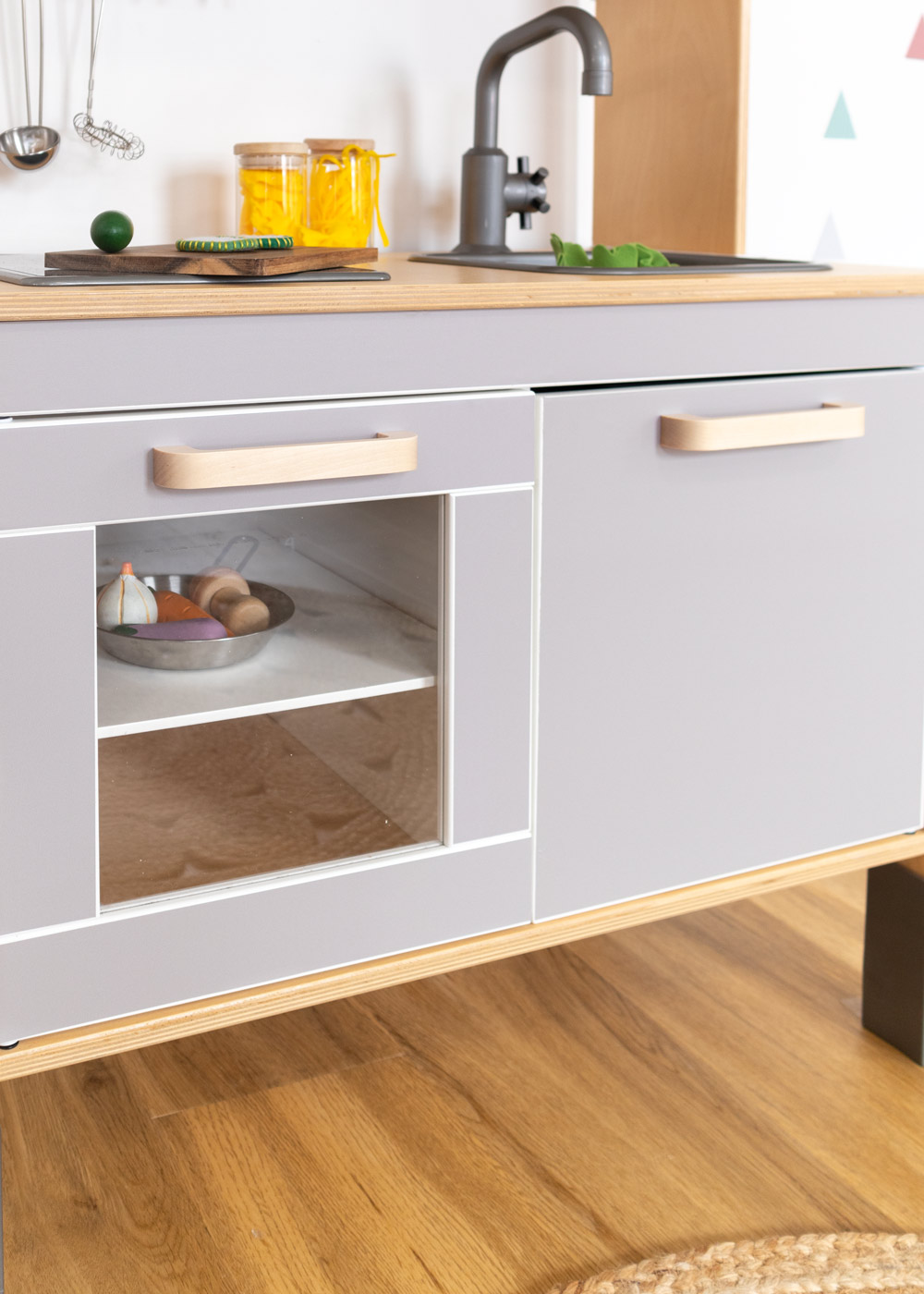 klebefolie ikea duktig kinderkueche frontli taupe 01