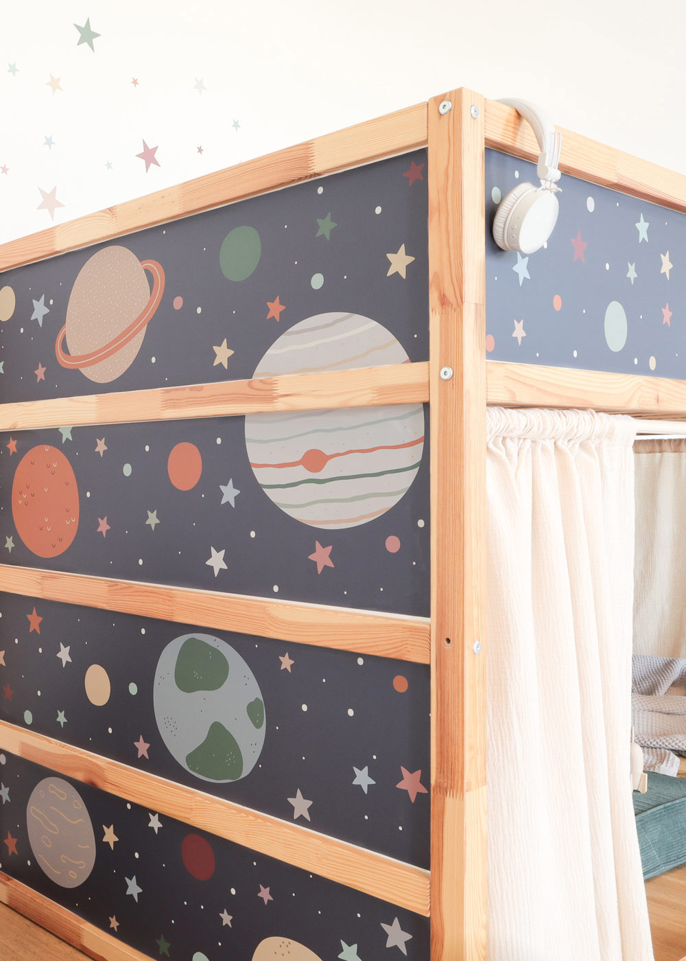 klebefolie ikea kura hochbett planeten 5er set 2