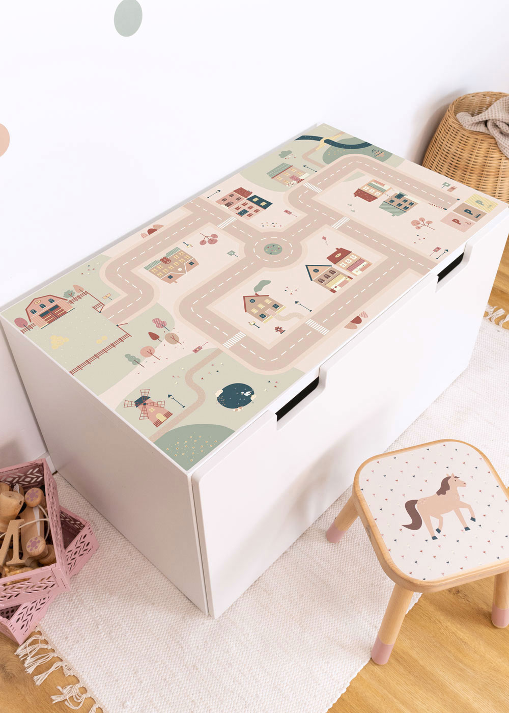 IkeStuva Regal mit Klebefolie Spielstraße