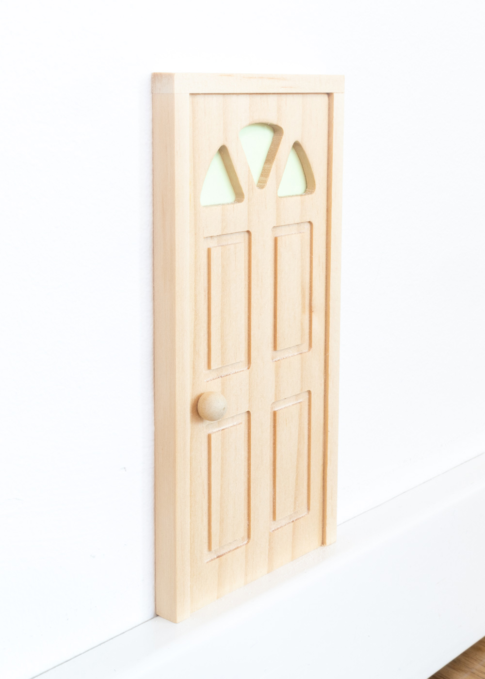 wichteltuer mit leuchtfenster wichtel dor 0