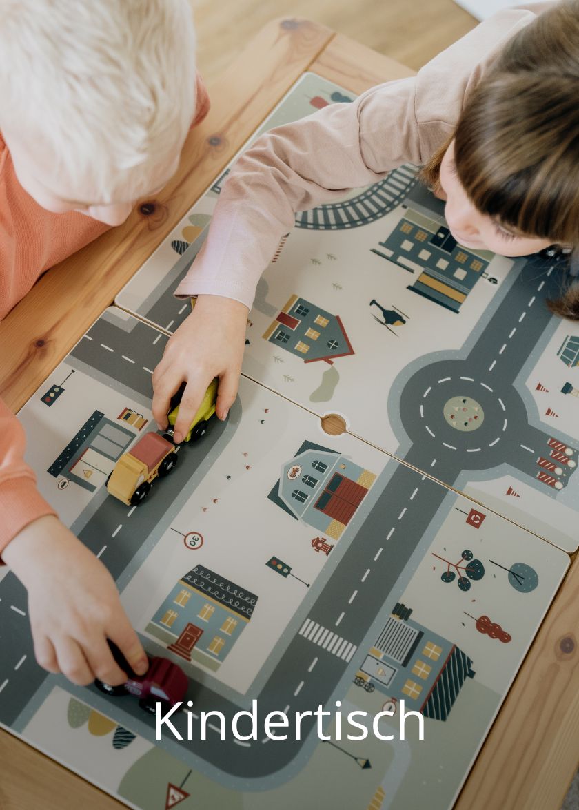 Spieltisch mit Straßen Spieltisch mit Straßen