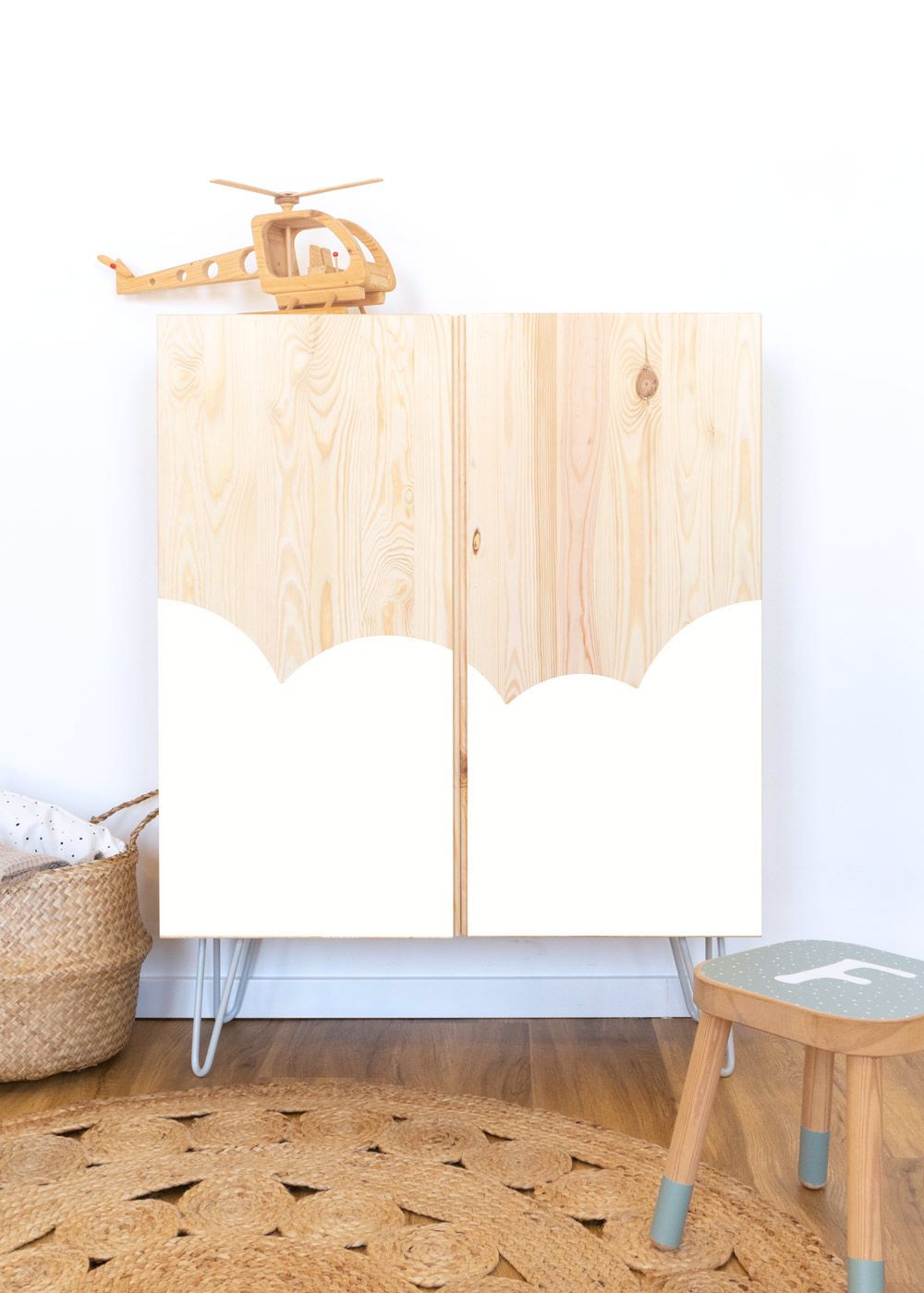 IKEA HACK: IVAR Schrank Umgestalten